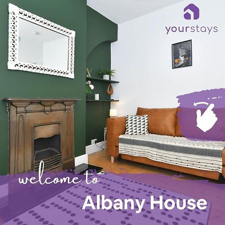 Albany House, Superb Townhouse, Gorgeous Design, Heart Of Newcastle-Under-Lyme Villa Stoke-on-Trent Exterior foto